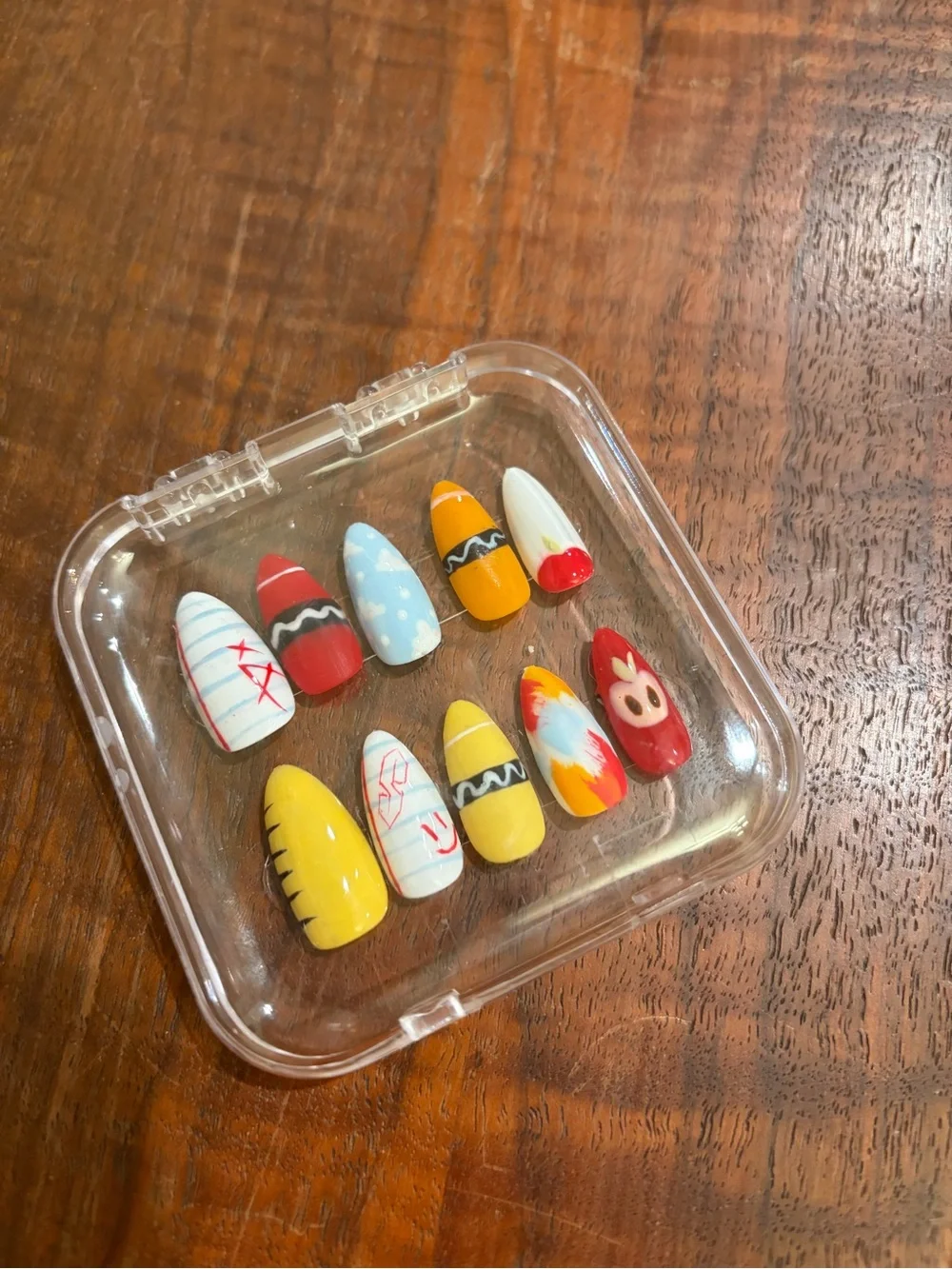 Assorted Yellow, Red & White back to school press On Nail Set